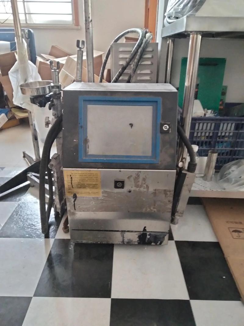 喷码机打出来的字只有一半,然后老是滴墨,是什么故障?